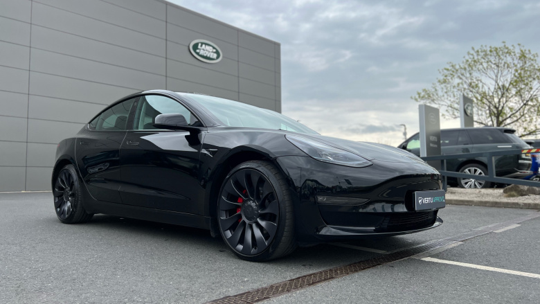 Tesla Model 3 Performance AWD 4dr [Performance Upgrade] Auto Electric Saloon